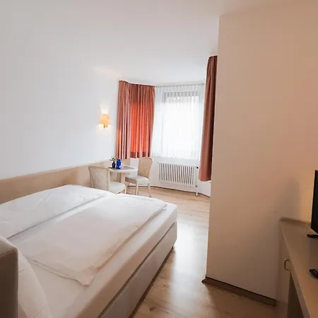 Hotel Sonne 3*