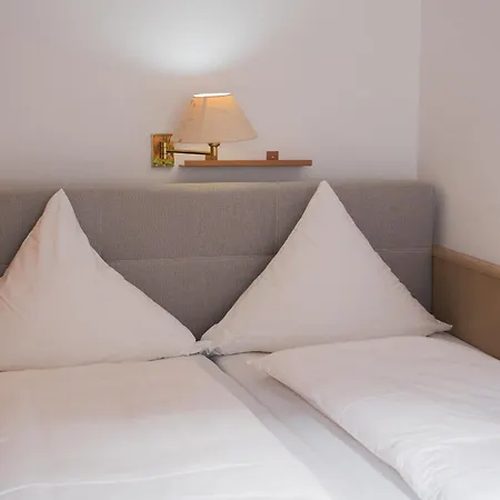 Hotel Hotel Sonne 3*