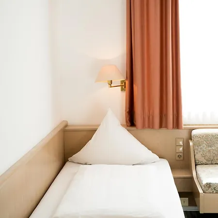 Hotel Hotel Sonne 3*